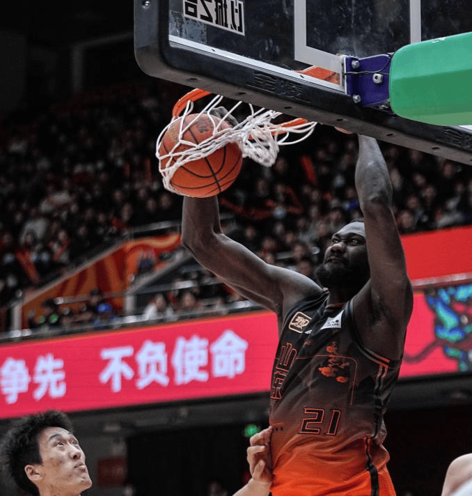kaiyun sports app-包含篮板优势：北京抢得49个篮板，攻守两端表现出色！的词条